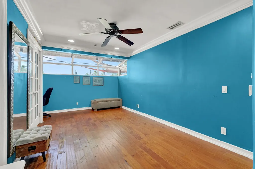 910 NE 23rd Court Pompano Beach FL 33064