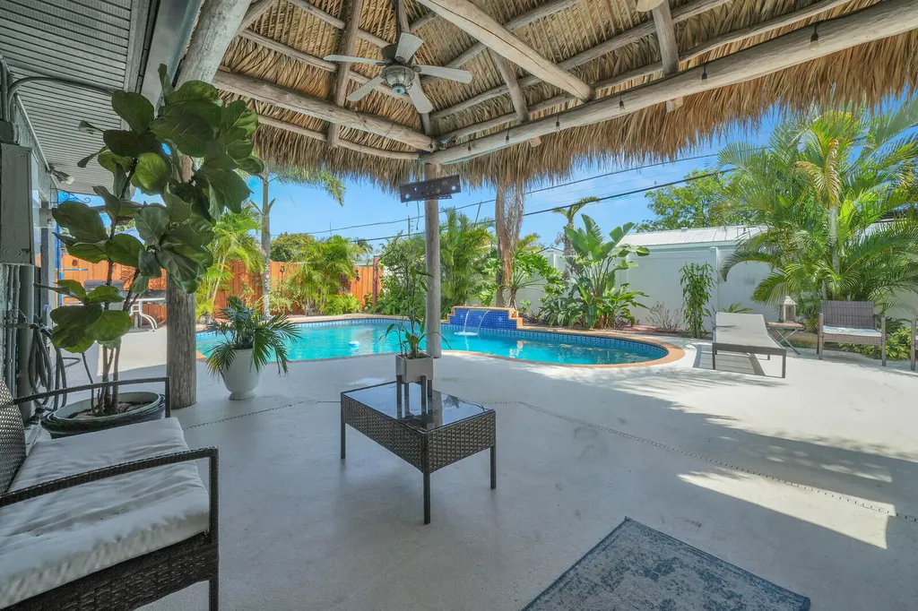 910 NE 23rd Court Pompano Beach FL 33064