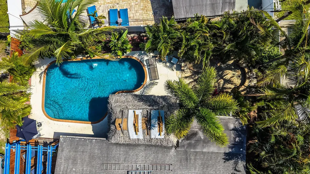 910 NE 23rd Court Pompano Beach FL 33064