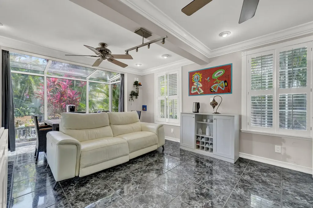 910 NE 23rd Court Pompano Beach FL 33064