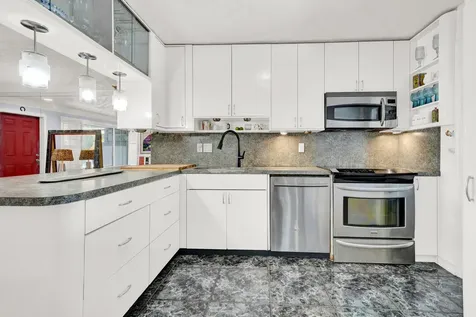 910 NE 23rd Court Pompano Beach FL 33064