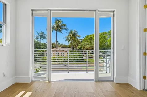 785 Park Place West Palm Beach FL 33401