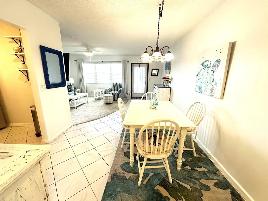 131 Oakridge J Deerfield Beach FL 33442