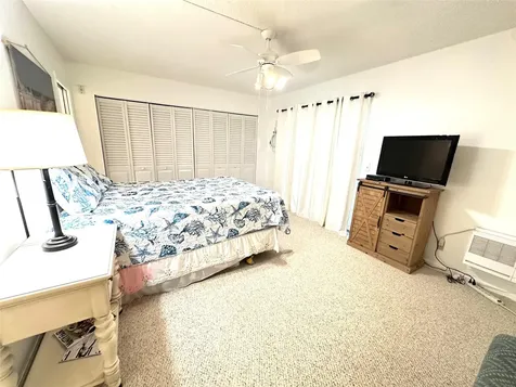 131 Oakridge J Deerfield Beach FL 33442