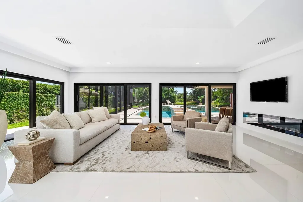 1648 Breakers West Boulevard West Palm Beach FL 33411