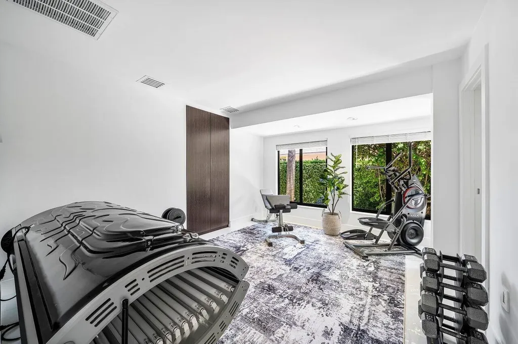 1648 Breakers West Boulevard West Palm Beach FL 33411