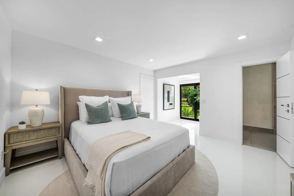 1648 Breakers West Boulevard West Palm Beach FL 33411
