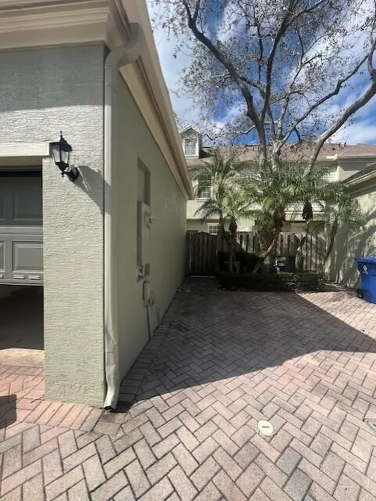 211 E Thatch Palm Circle Jupiter FL 33458