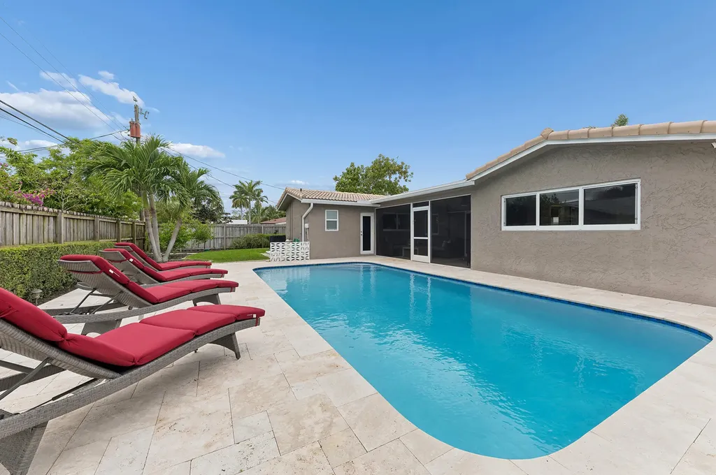 282 NE 27th Court Boca Raton FL 33431