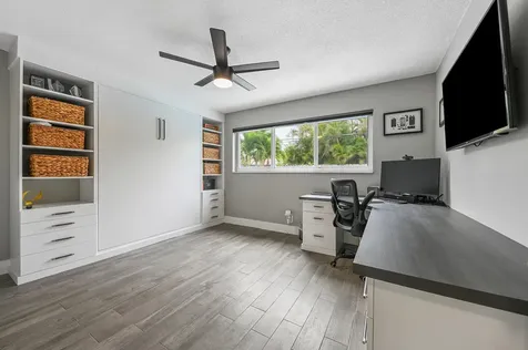 282 NE 27th Court Boca Raton FL 33431