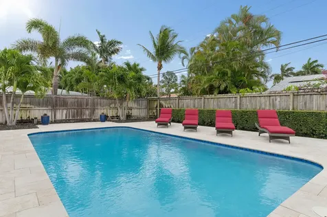 282 NE 27th Court Boca Raton FL 33431