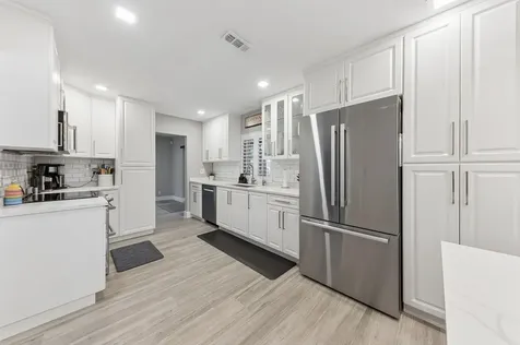 282 NE 27th Court Boca Raton FL 33431