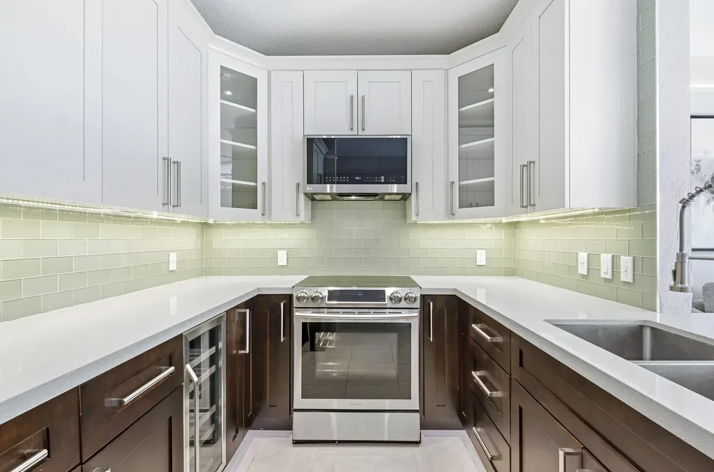 1741 NE 4th Avenue Fort Lauderdale FL 33305