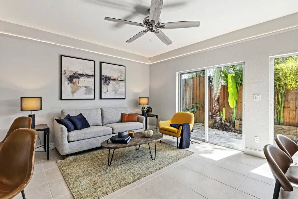 1741 NE 4th Avenue Fort Lauderdale FL 33305