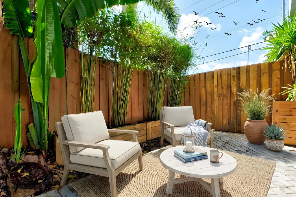 1741 NE 4th Avenue Fort Lauderdale FL 33305