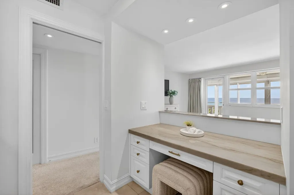 2000 S Ocean Drive Fort Lauderdale FL 33316