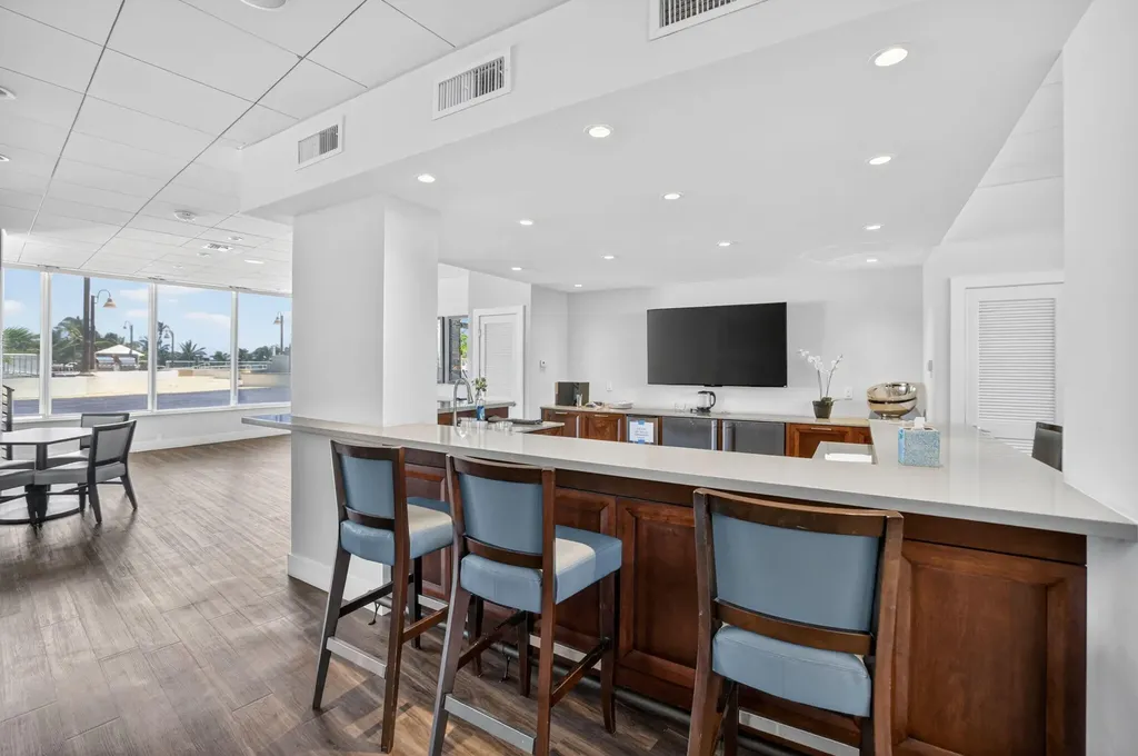2000 S Ocean Drive Fort Lauderdale FL 33316
