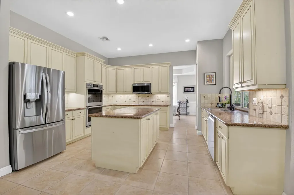 9520 Barletta Winds Point Delray Beach FL 33446