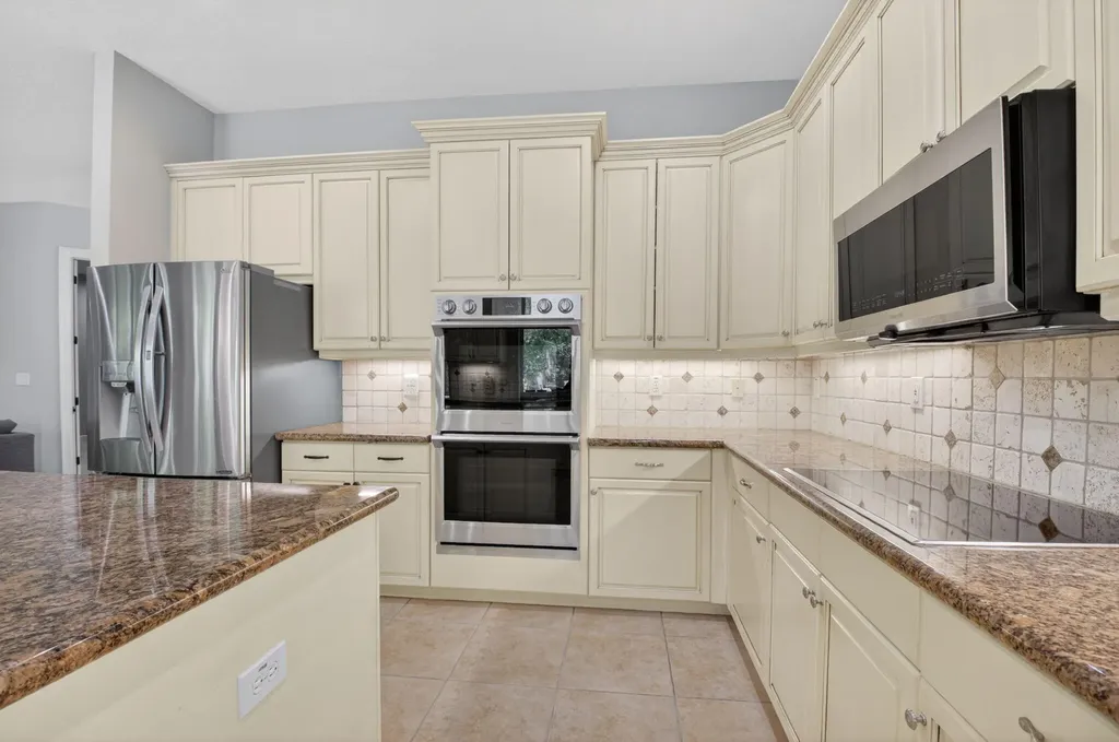 9520 Barletta Winds Point Delray Beach FL 33446