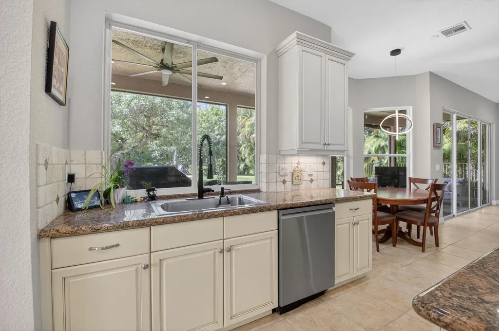 9520 Barletta Winds Point Delray Beach FL 33446