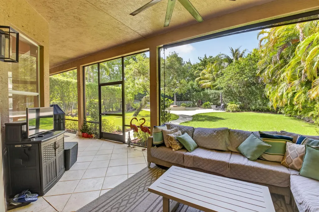 9520 Barletta Winds Point Delray Beach FL 33446