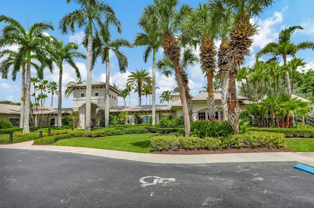 9520 Barletta Winds Point Delray Beach FL 33446