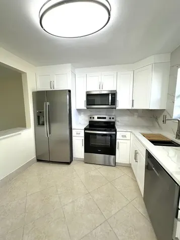 9440 SW 8th Street Boca Raton FL 33428