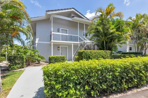 11863 Wimbledon Circle Wellington FL 33414