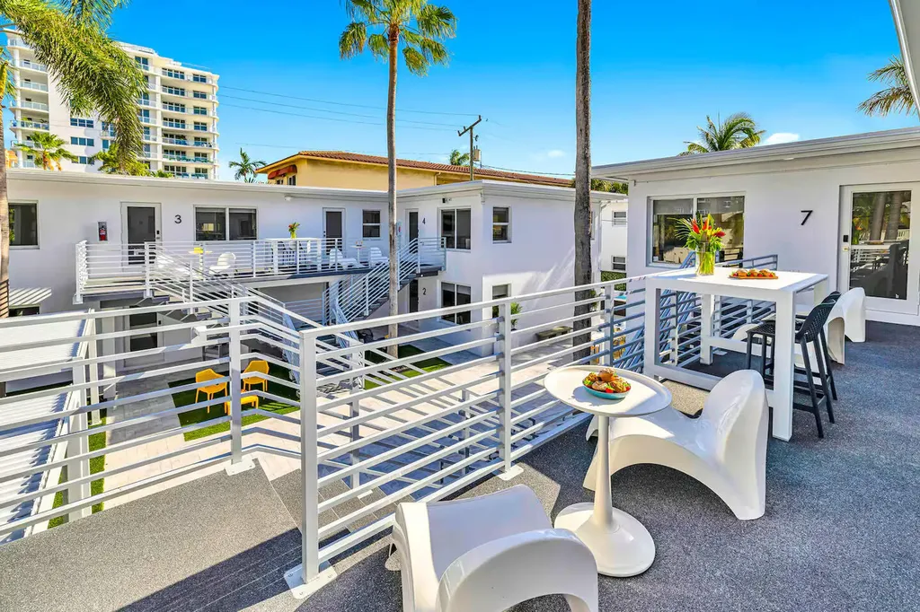 347 N Birch Road Fort Lauderdale FL 33304