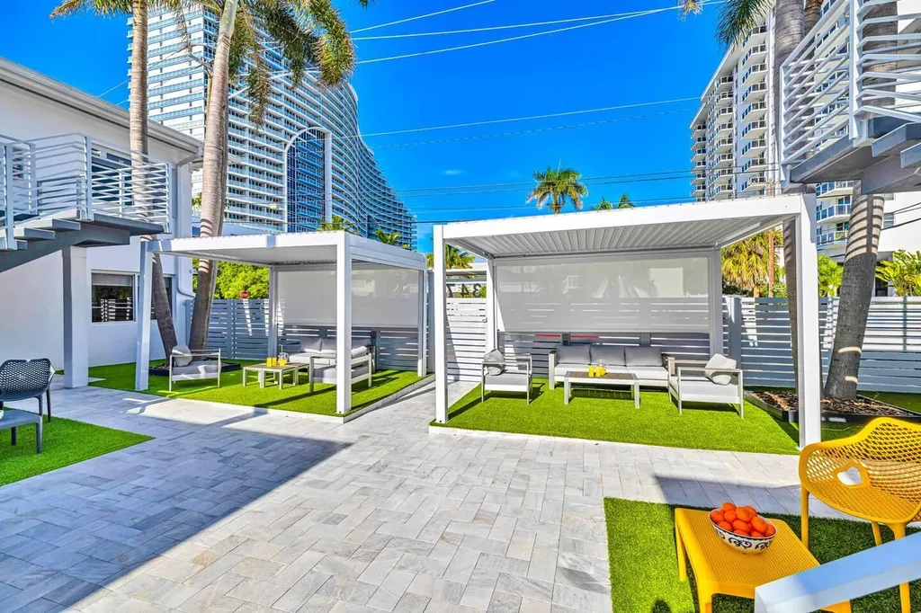 347 N Birch Road Fort Lauderdale FL 33304
