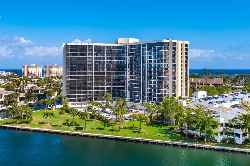 4740 S Ocean Boulevard S Highland Beach FL 33487