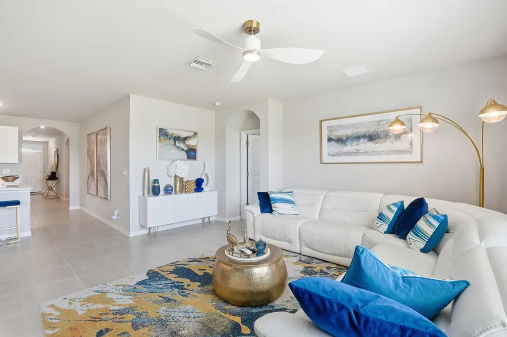 8909 Cascade Price Circle North Fort Myers FL 33917
