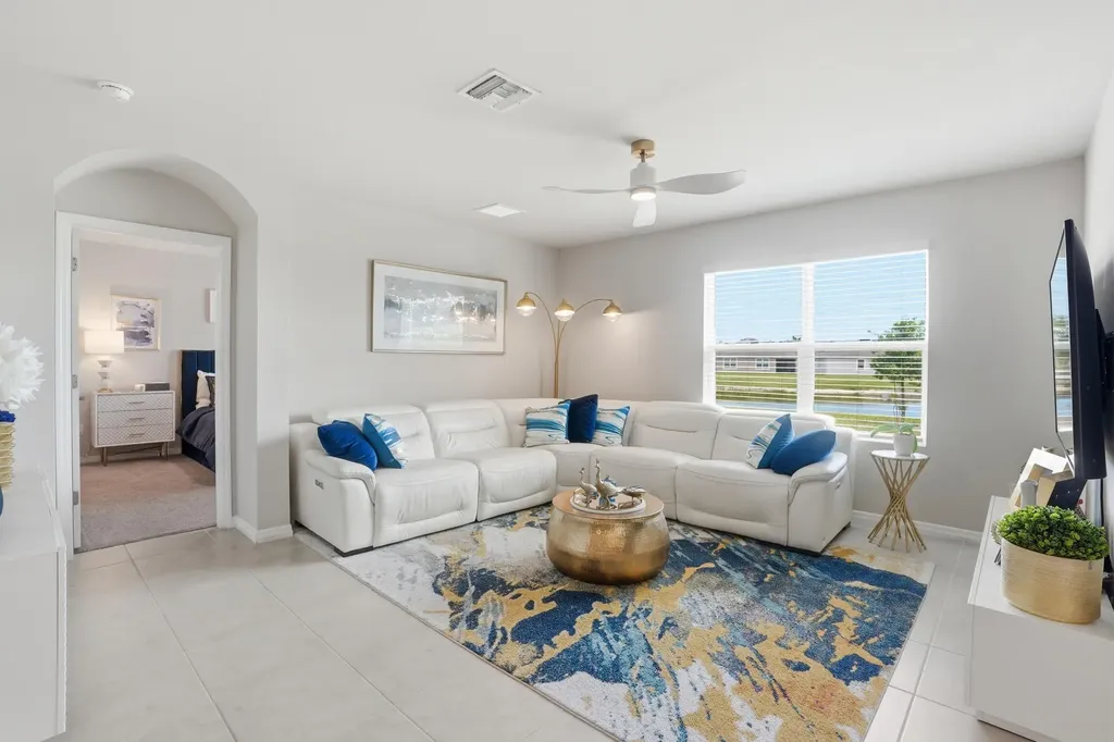 8909 Cascade Price Circle North Fort Myers FL 33917