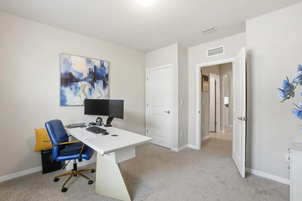8909 Cascade Price Circle North Fort Myers FL 33917