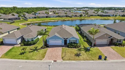 8909 Cascade Price Circle North Fort Myers FL 33917