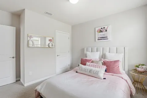 8909 Cascade Price Circle North Fort Myers FL 33917