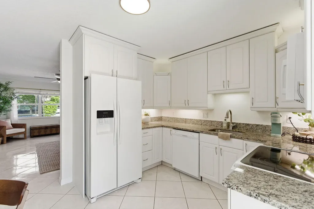 1850 SE 7th Street Pompano Beach FL 33060