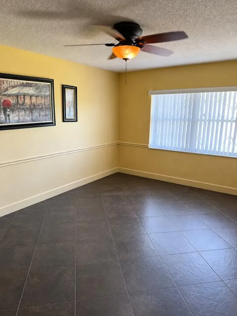 100 NW 118th Drive Coral Springs FL 33071