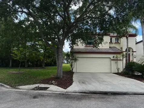 100 NW 118th Drive Coral Springs FL 33071