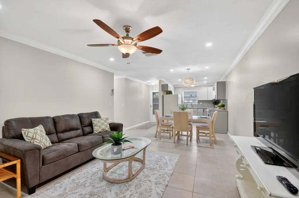 2787 Dudley Drive West Palm Beach FL 33415