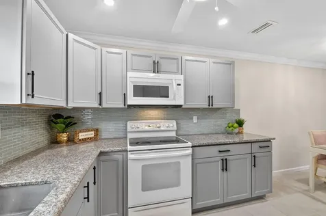 2787 Dudley Drive West Palm Beach FL 33415