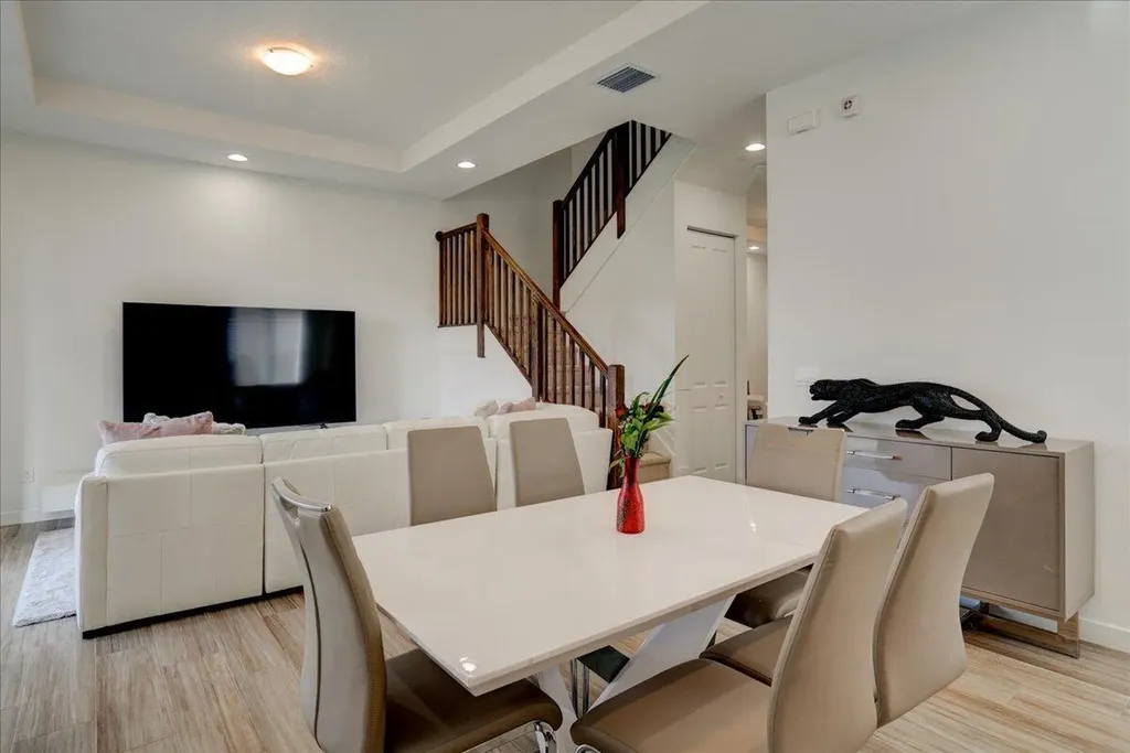 1451 Pioneer Way Royal Palm Beach FL 33411