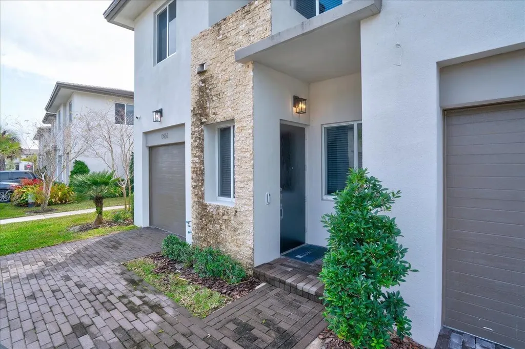 1451 Pioneer Way Royal Palm Beach FL 33411