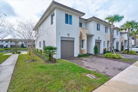 1451 Pioneer Way Royal Palm Beach FL 33411