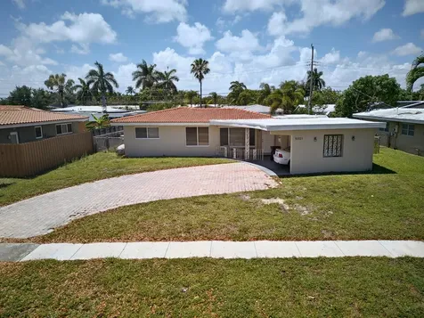 5821 NE 22nd Avenue Fort Lauderdale FL 33308