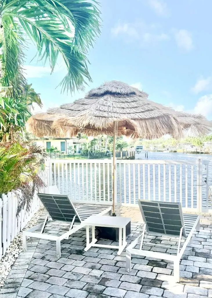 1004 Pine Drive Pompano Beach FL 33060
