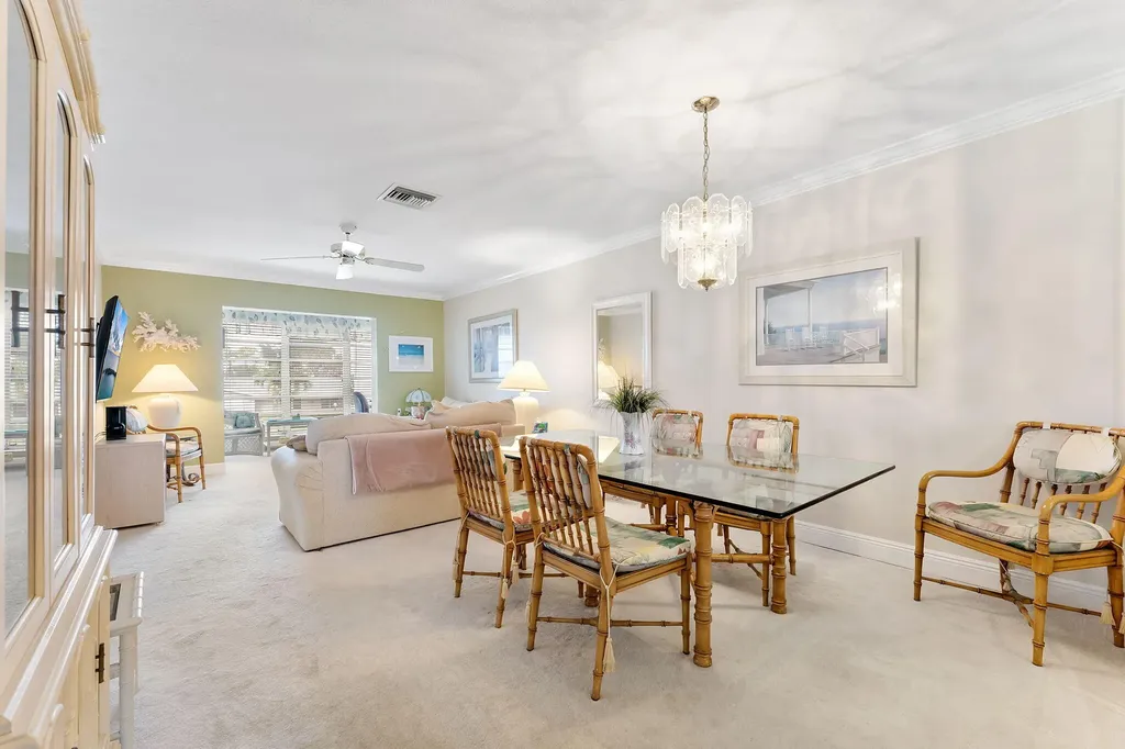 2401 Del-aire Boulevard E Delray Beach FL 33445