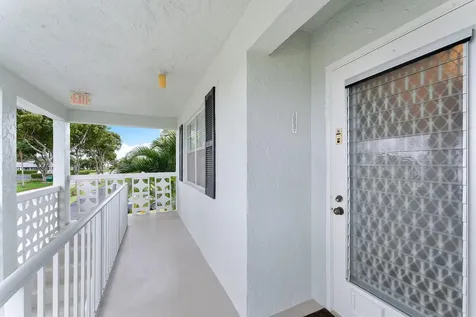2401 Del-aire Boulevard E Delray Beach FL 33445