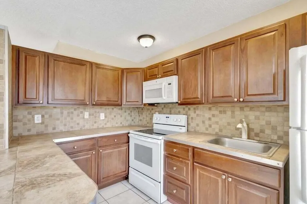 614 Holly Drive Palm Beach Gardens FL 33410