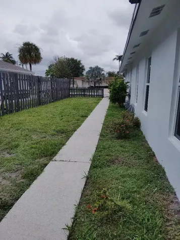614 Holly Drive Palm Beach Gardens FL 33410